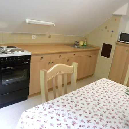 شقة Apartma Cvetek, Srednja Vas 133 *