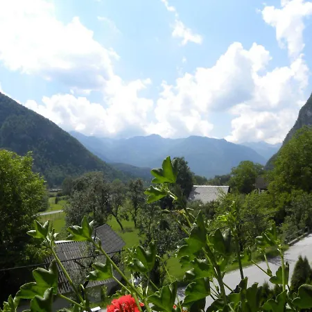 Apartma Cvetek, Srednja Vas 133 شقة