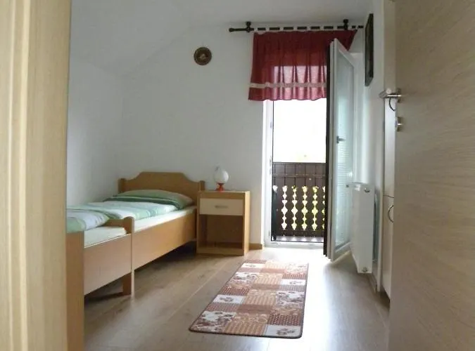 Apartma Cvetek, Srednja Vas 133 דירה בוהין